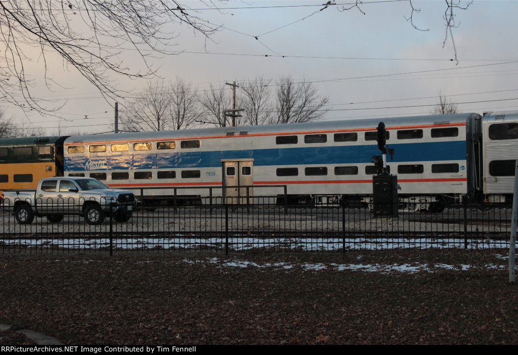 Metra #7658